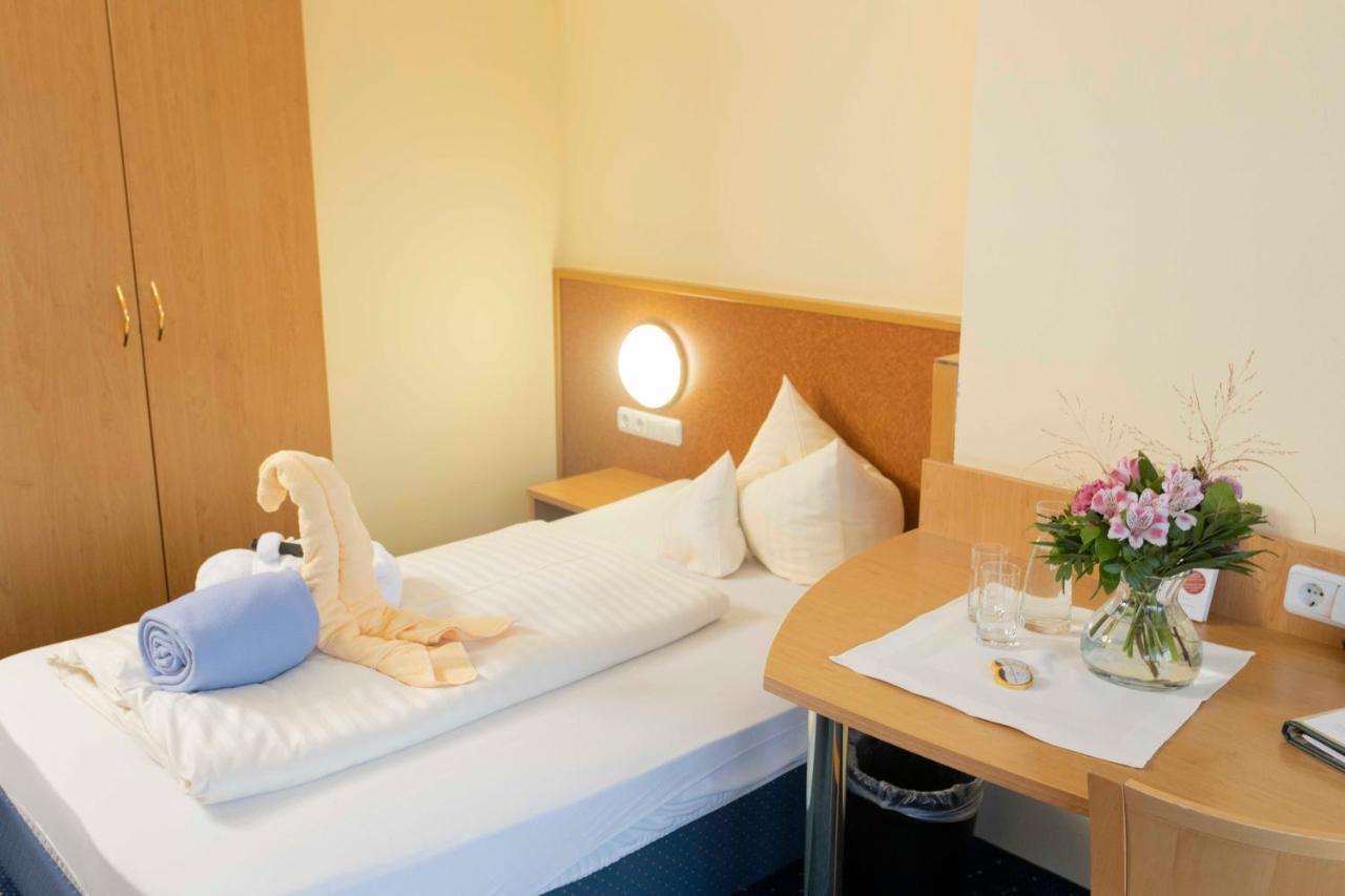 Schmelmer Hof Hotel & Resort Bad Aibling Bagian luar foto